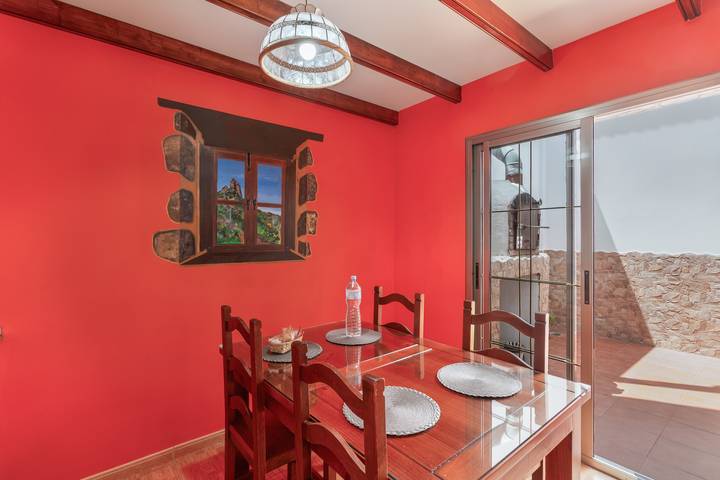 Vacation Home 'Florymar' with Terrace and Wi-Fi in Las Mejías, Ingenio