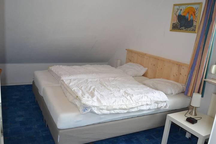Ferienhaus für 13 Personen, mit Balkon und Garten in Battenberg - 3