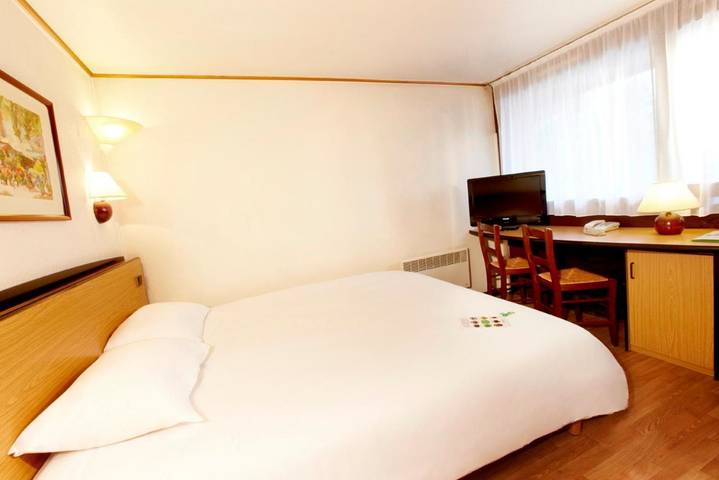 Hôtel pour 2 personnes, avec terrasse et jardin à Maubeuge - 4