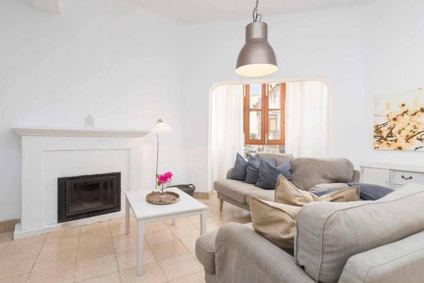 Apartamento entero, Plaza maca, adosado en el Centro de Campanet in Campanet, Interior de Mallorca