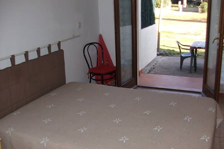 Gîte pour 2 personnes, avec terrasse et jardin à Calvi - 3