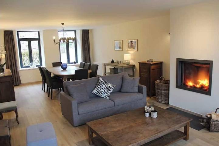 Location de vacances pour 15 personnes dans Taillette