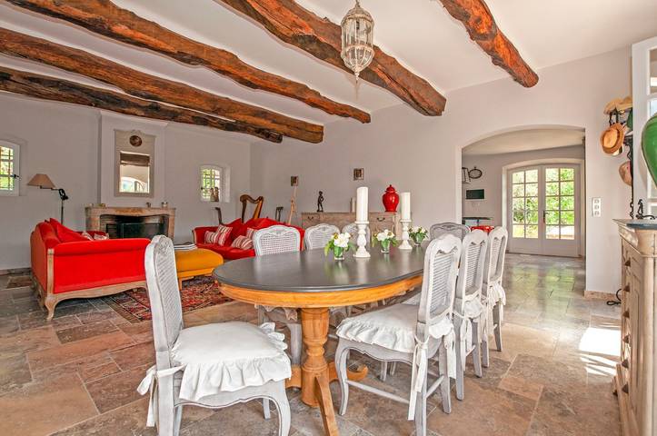 Location de vacances pour 14 personnes, avec terrasse et jardin à Le Bar-sur-Loup - 4