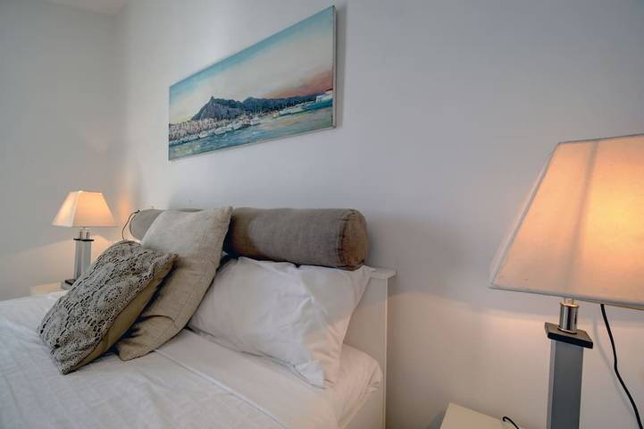 Hel lejlighed, Puerto Banus, Marbella Luxury in centre of port amazing views near golf<br> in Marbella West, Marbella