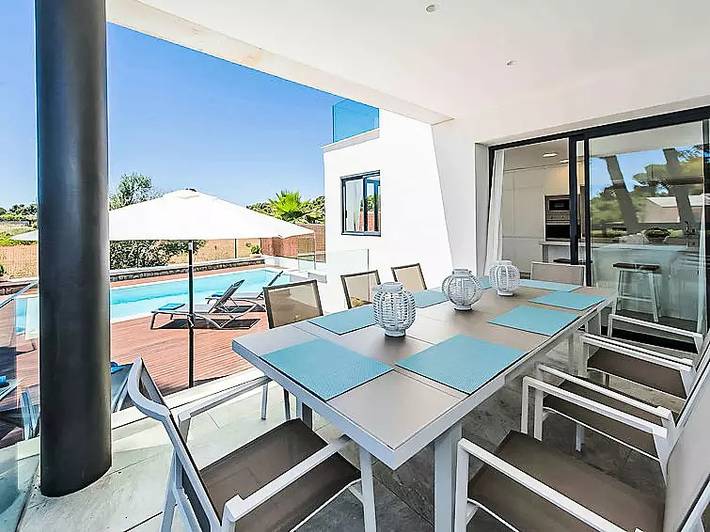 Luxus-Finca für 8 Personen, mit Balkon und Terrasse sowie Garten und Pool in Can Picafort - 2