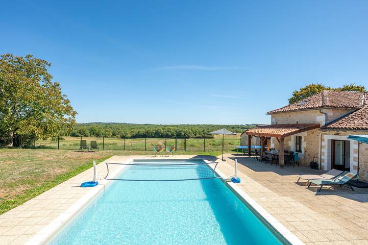 Le Breuil in Mainzac, Parque Natural Regional Périgord-Limousin