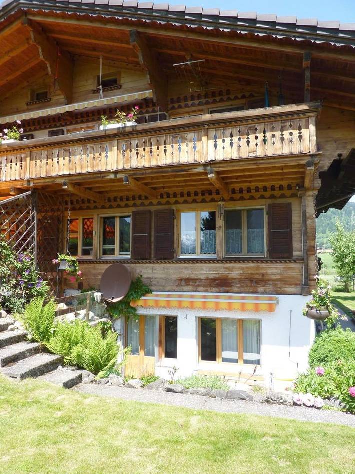 Gîte pour 3 personnes, avec terrasse dans Gstaad - 2
