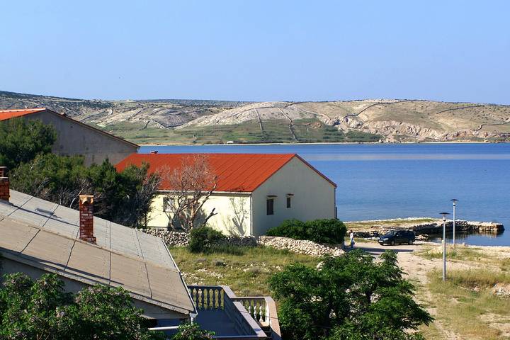 Appartement entier, Appartement d'une chambre prés de la plage Kustici, Pag -d in Kustići, Pag