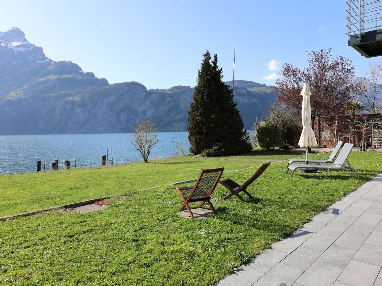 Villa am See in Sisikon, Lago de los Cuatro Cantones