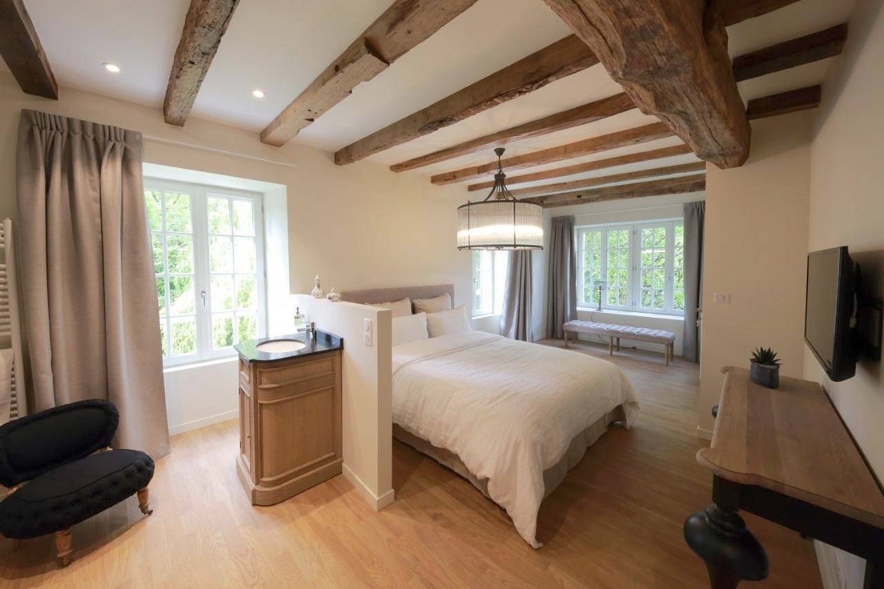 Superior Double Room in Migné-Auxances, Vienne (France)