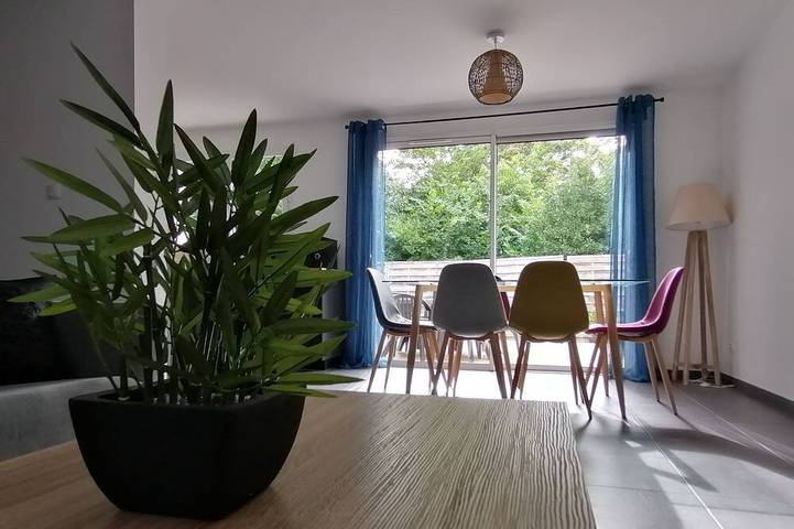 Maison de vacances pour 7 personnes, avec Terrasse et Jardin à Léognan