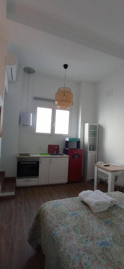 Quadruple Room with Private Bathroom in Jerez de la Frontera, Costa de la Luz
