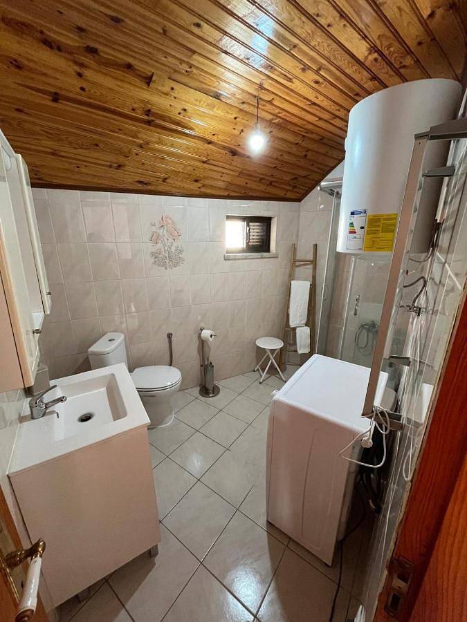 Two-Bedroom House in Cortes do Meio, Serra da Estrela