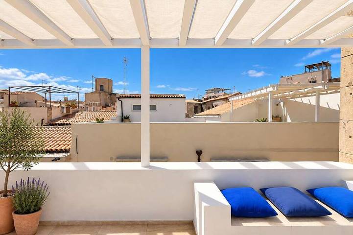 Holiday apartment for 8 people, with balcony - 1
