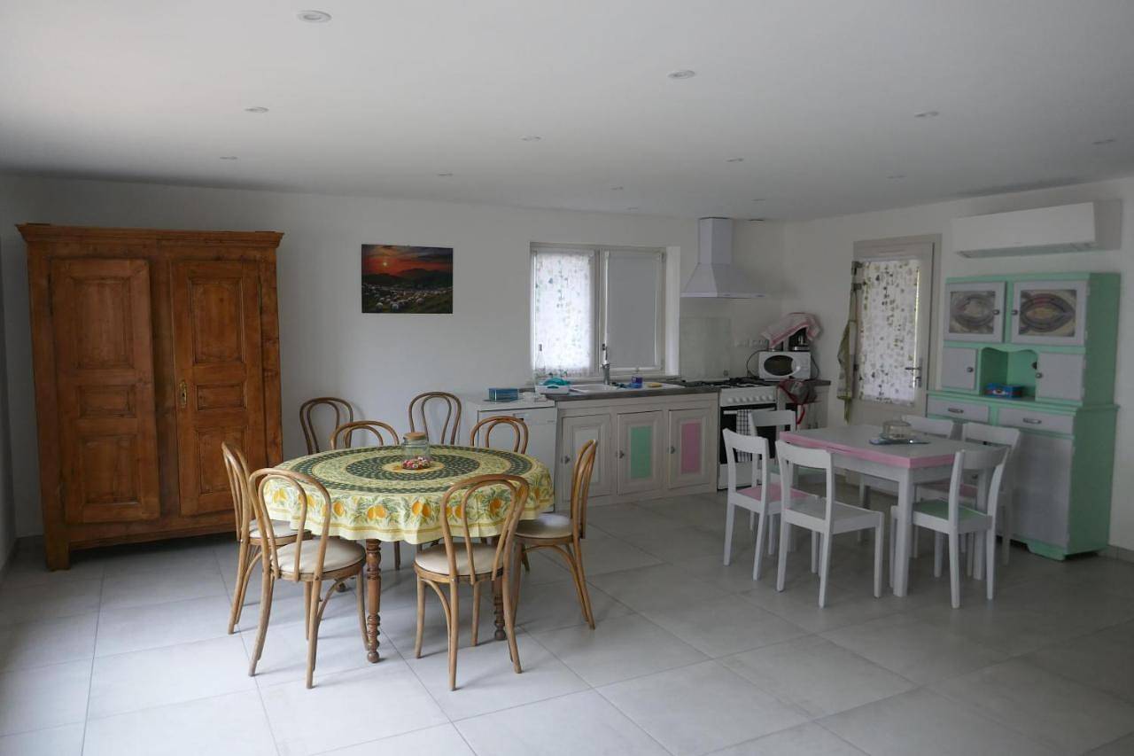Three-Bedroom House in Trézioux, Parc Naturel Régional Livradois-Forez