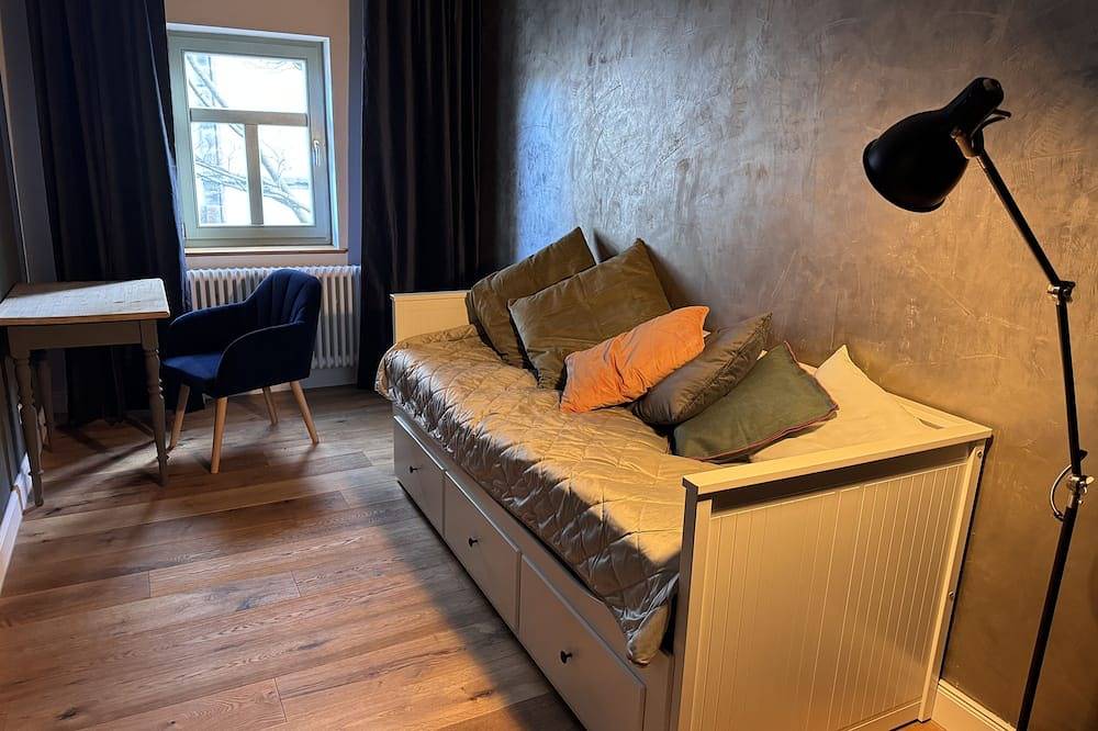 Ganze Wohnung, Markt Life Home Premium Apartmentscozy Livingschöner Wohnen Auf Zeit in Wittenberg, Wittenberg (Landekris)