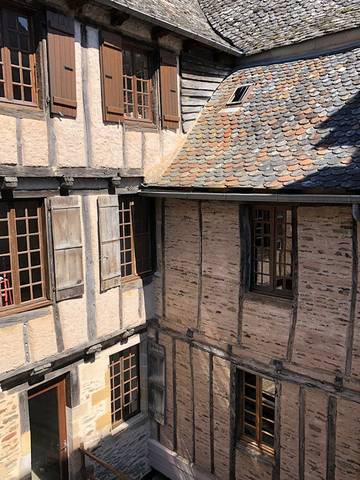 Cottage pour 2 personnes, avec jardin dans Conques-en-Rouergue
