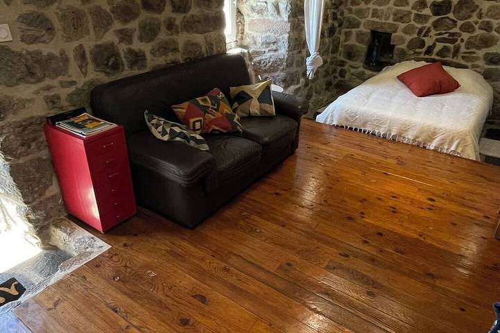 Location de vacances pour 2 personnes, avec terrasse à Saint-Prix - 2