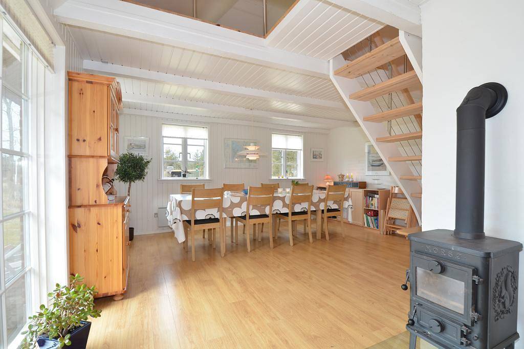 Geschmackvoll eingerichtetes, helles Ferienhaus an der dänischen Nordseeküste in Tim, Ulfborg