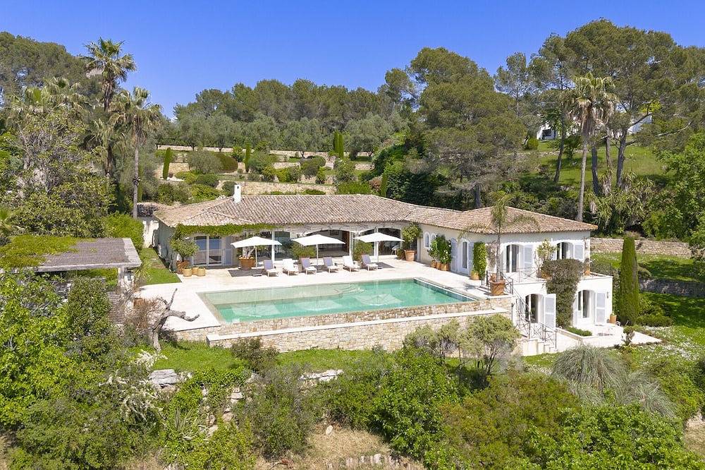 Villa pour 12 Personnes dans Mouans-Sartoux, Région de Cannes
