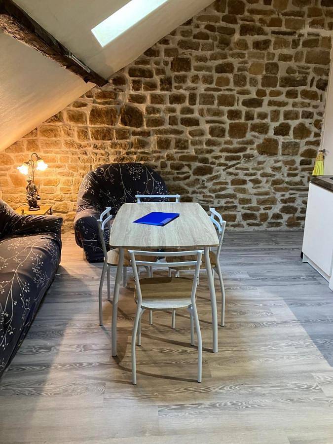 Appartement entier, Etage privé in Blainville-sur-l'Eau, Région de Lunéville