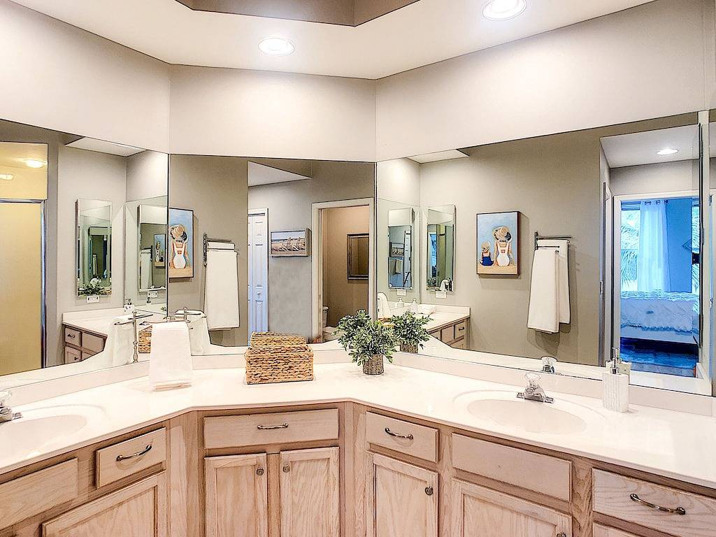 Ganze Wohnung, Gulf Harbor Yacht und Country Club in Iona, Southwest Florida