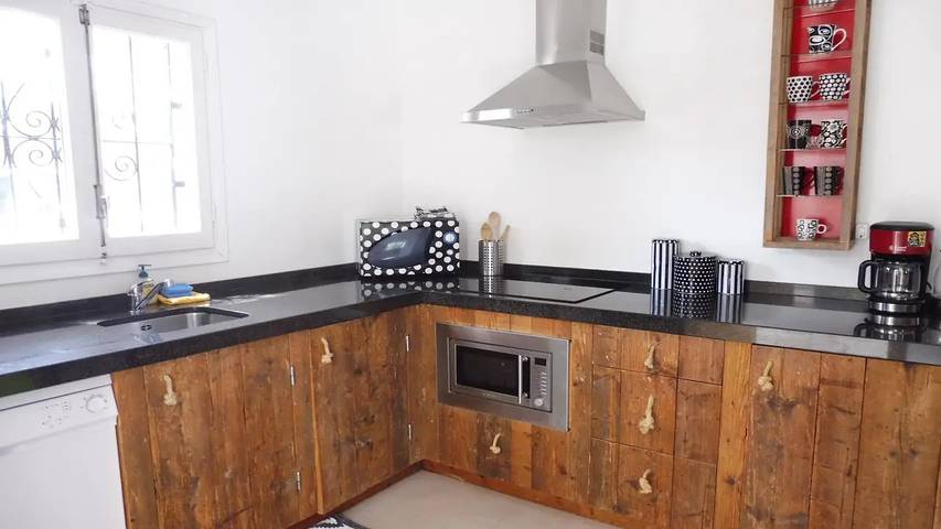 Location de vacances pour 7 personnes, avec jardin et piscine à Cala Tarida - 3