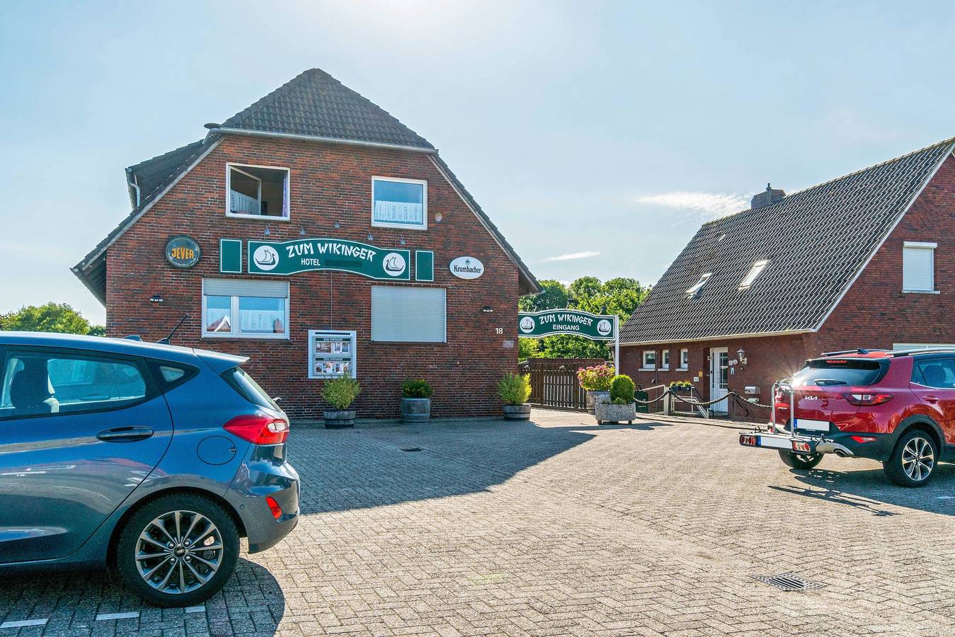 Zimmer „Doppelzimmer 4 Haupthaus“ mit gemeinsamer Terrasse und Wlan in Neßmersiel, Dornum