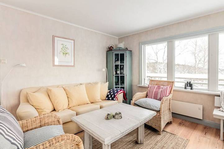 Seaside Bliss for Families: Home Away from Home in Hölö, Fagelbrolandet