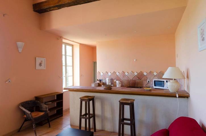 Location de vacances pour 5 personnes, avec Terrasse et Piscine à Salles-d'Aude