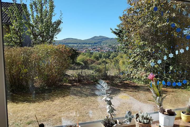 Ferienwohnung für 3 Personen, mit Terrasse und Garten