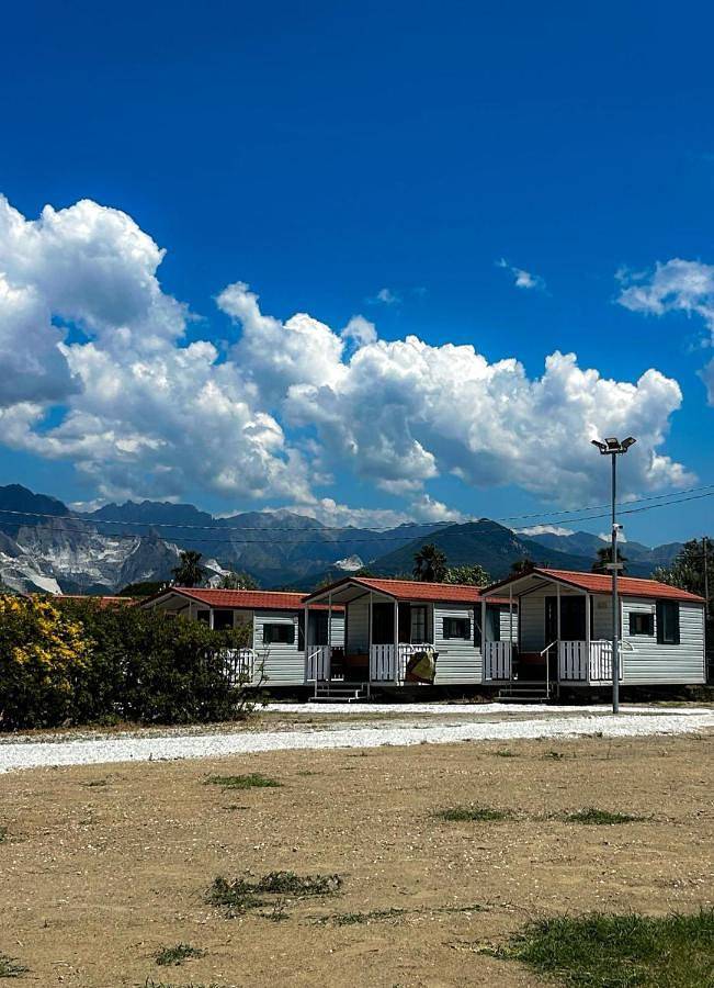 Location de vacances pour 5 personnes, avec vue et jardin à Carrare - 2