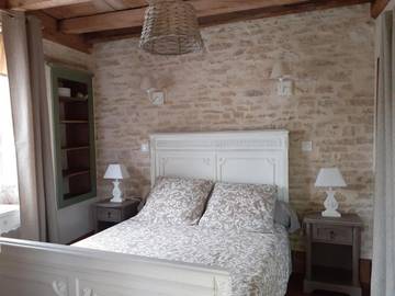Gîte pour 2 personnes, avec terrasse et piscine à Châtillon-sur-Seine