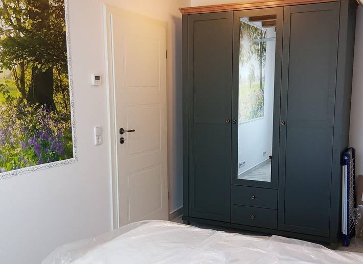 Ganze Wohnung, Ferienwohnung für 4 Gäste mit Balkon, Parkplatz und Nähe Leipziger Neuseenland in Pegau, Burgenlandkreis