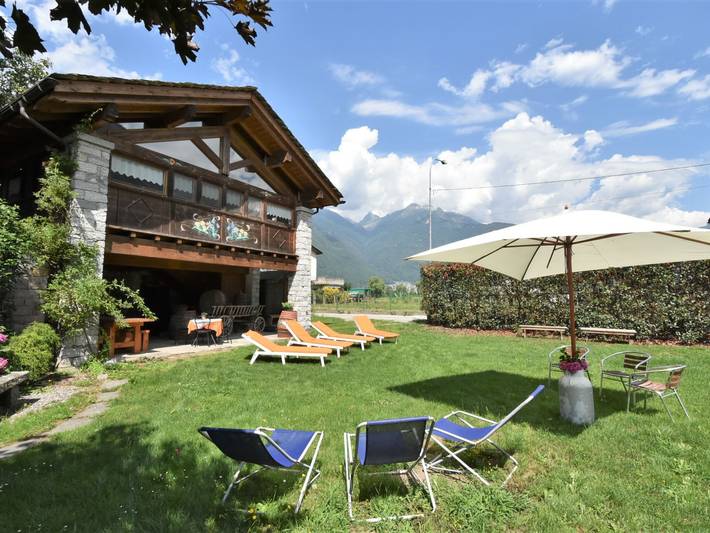 Appartamento per 3 persone, con Terrazza e Giardino a Campodolcino