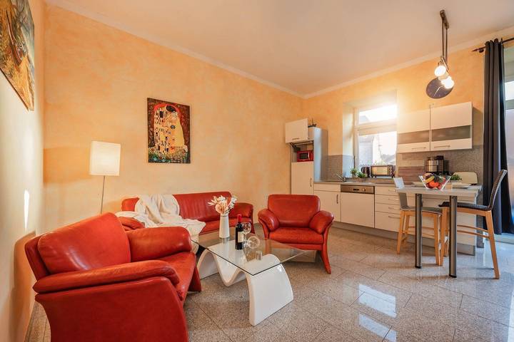Ferienwohnung für 2 Personen, mit Terrasse und Garten in Pudagla