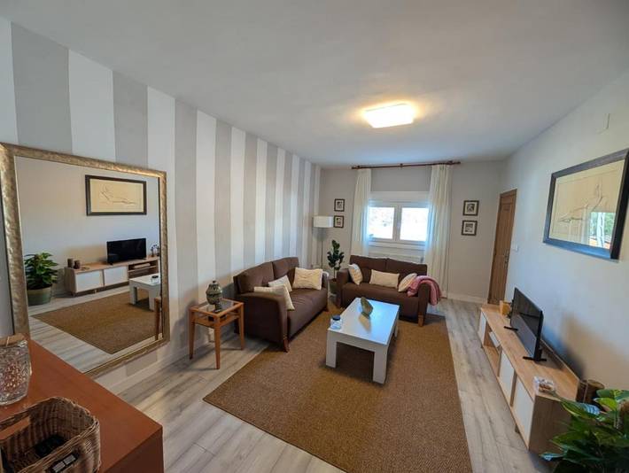 Apartamento para 5 personas, con terraza en Marín