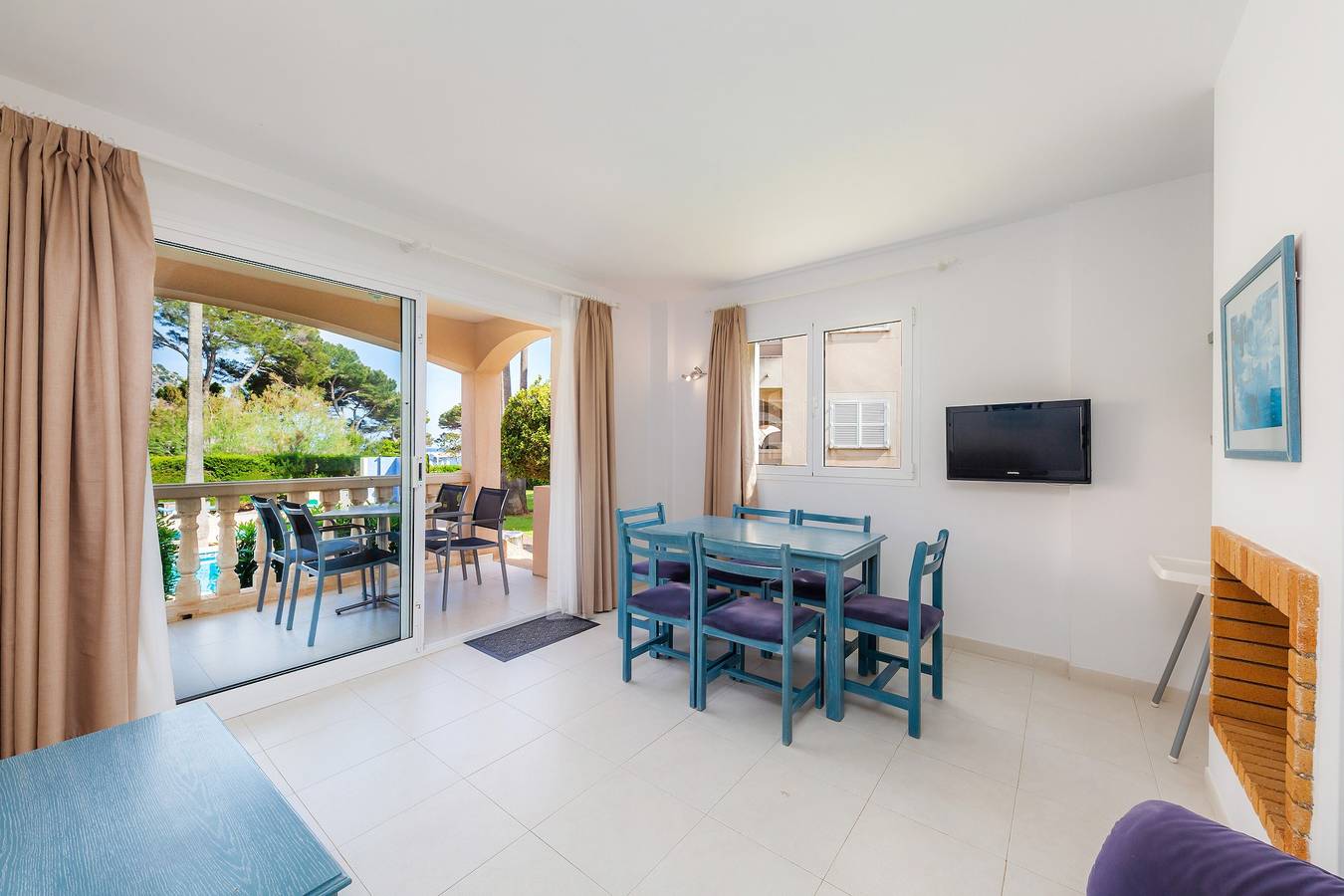 Ganze Wohnung, Ferienwohnung 'Oro del Mar Iv 01' mit Gemeinschaftspool, Garten und Wlan in Canyamel, Capdepera