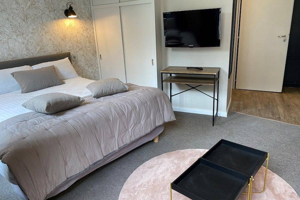 Appartement entier, Studio plain pied 4p. - Villa Beaupeyrat in Limoges, Région de Limoges