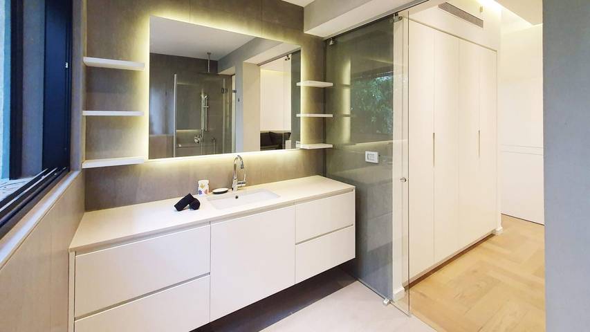 Ganze Wohnung, Dizengoff Brique in Tel Aviv-Yafo in Tel Aviv, Bezirk Tel Aviv