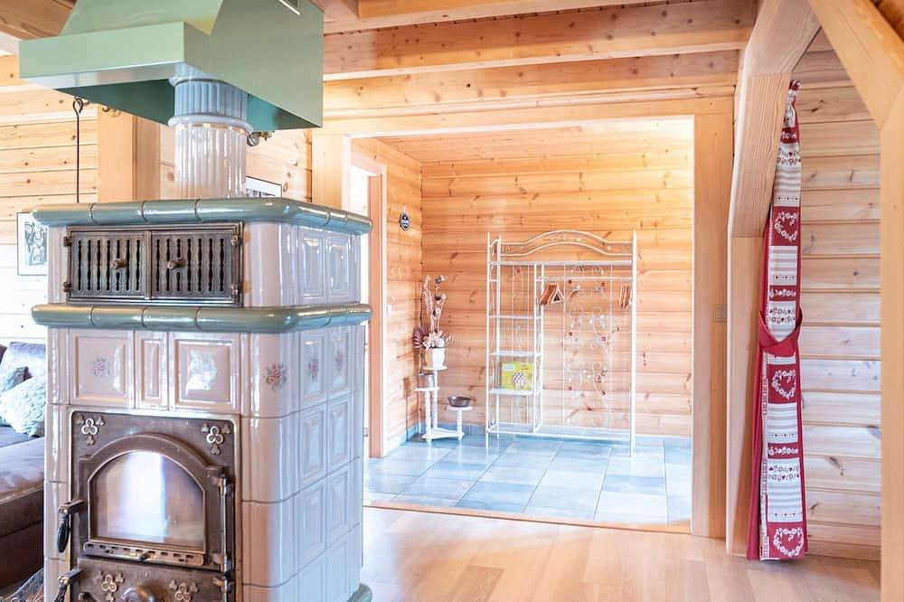 Chalet familial  « La Revoyotte », sauna et jardin in Le Ménil, Parc naturel régional des Ballons des Vosges