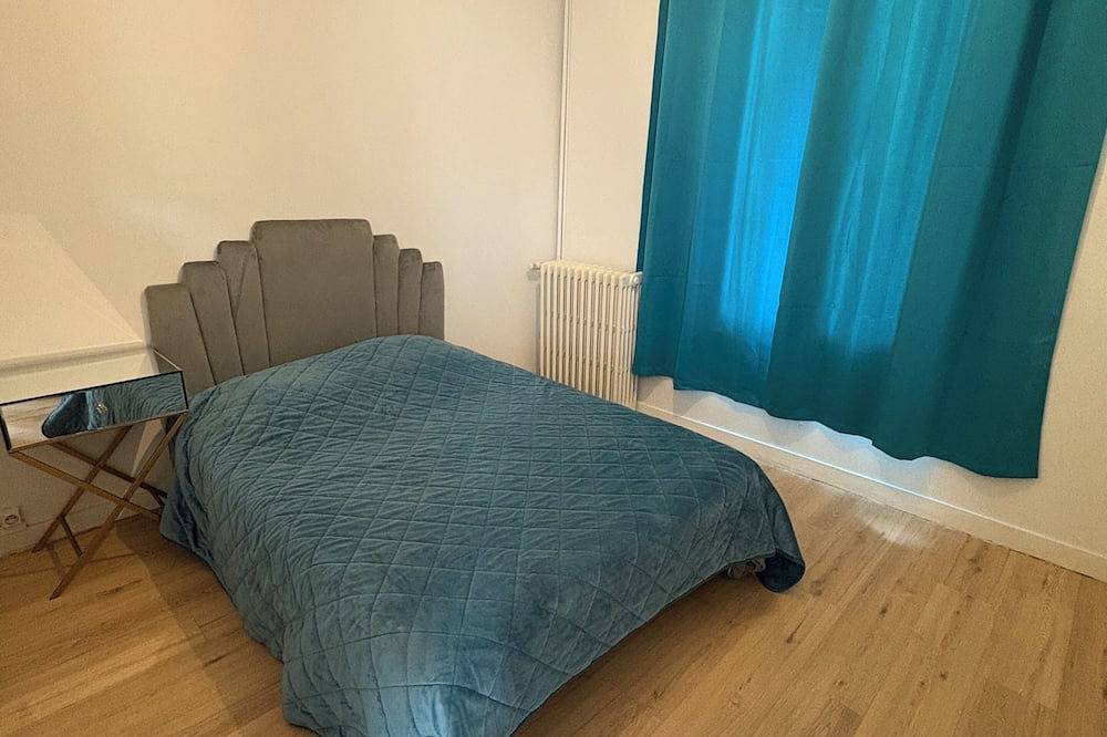 Cosy, bright house with terrace&free parking 3 bedrooms in Courtenay, Montargis und Umgebung