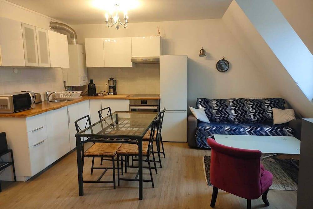 Entire apartment, Le Relais St Georges Offre le Confort et L'élégance, in Viroflay, Yvelines