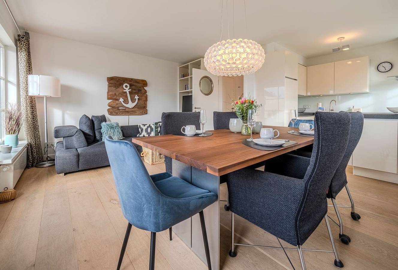 Apartamento entero, Strandnahes Hausteil mit ca. 80 m² und 3 Zimmern, für bis zu 4 Personen in Wenningstedt, Sylt