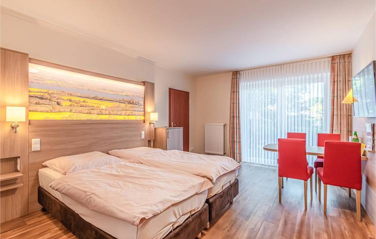 Ganze Ferienwohnung, Apt am Meer mit Parkplatz & WiFi - 200m zum Strand in Groß Wittensee, Rendsburg-Eckernförde