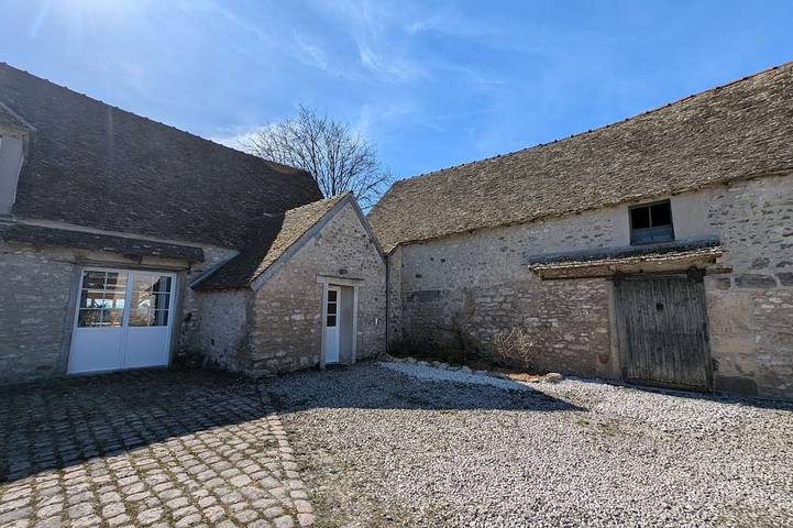 Gîte pour 13 personnes à Gressey - 2