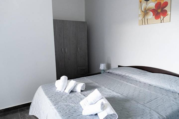 Casa vacanza per 2 persone, con balcone e panorama in Corleone