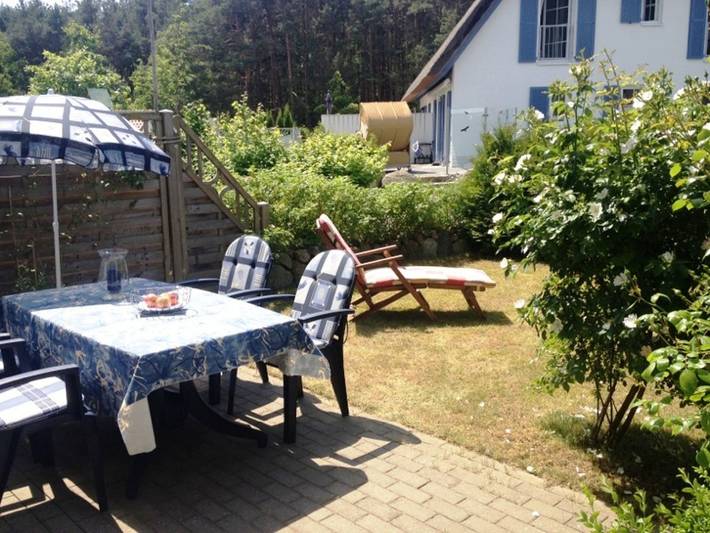 Ferienhaus für 5 Personen, mit Balkon und Terrasse sowie Garten in Peenemünde