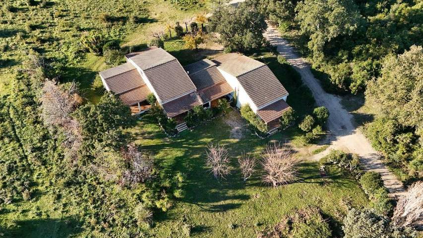 Location de vacances pour 3 personnes, avec vue et jardin à Solaro - 3