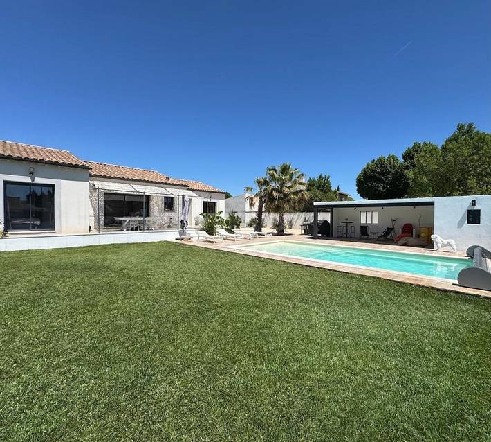 Villa für 7 Personen, mit Garten und Pool - 1